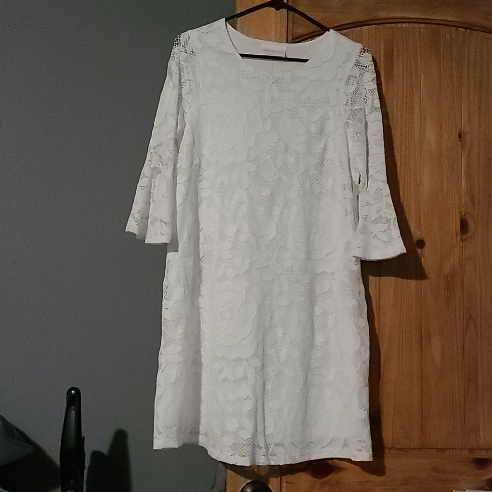 White lace dress